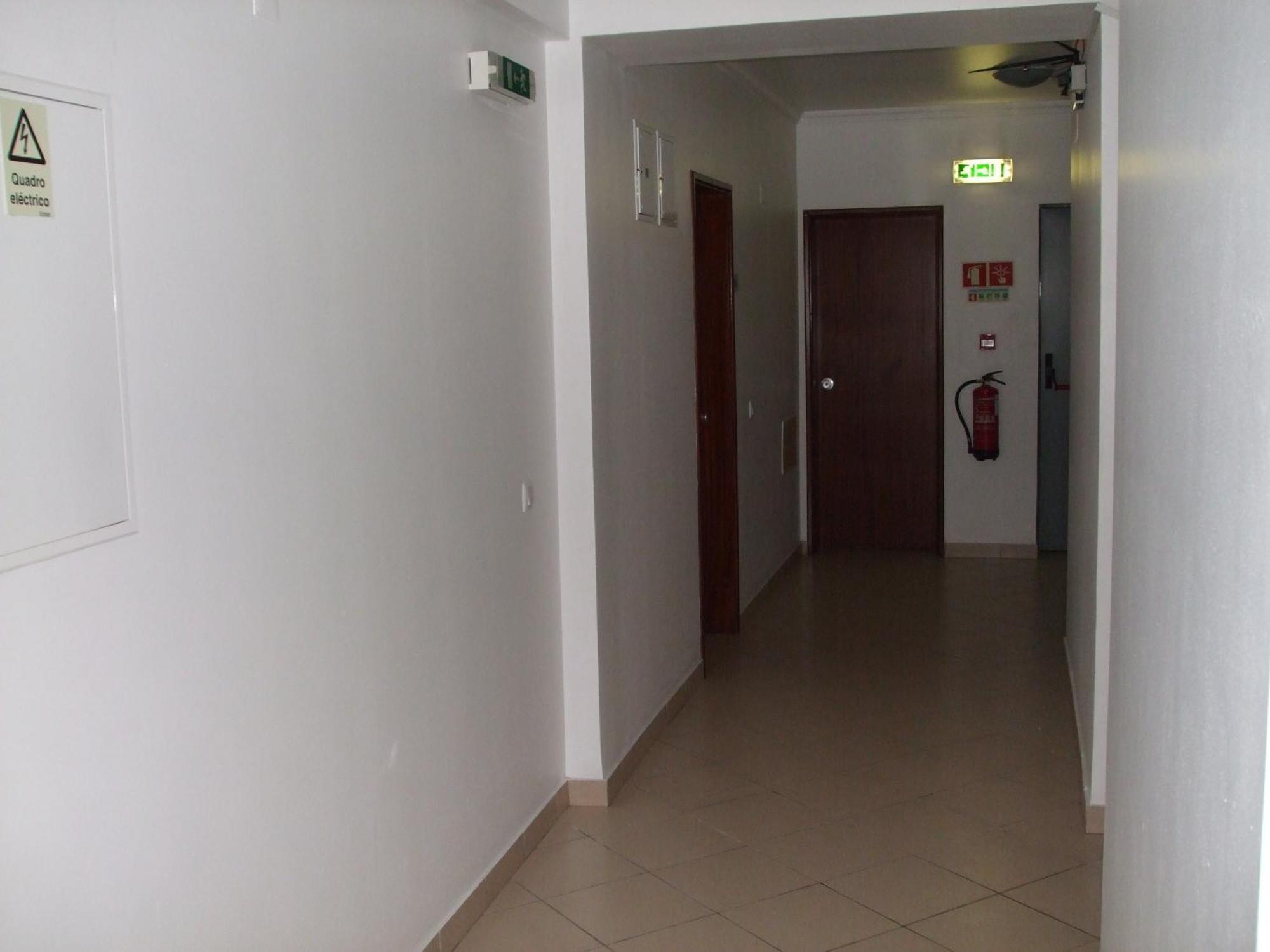 Hotel Adelaide 2*